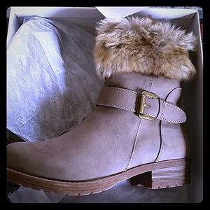 Steve Madden Millie Stone Boots